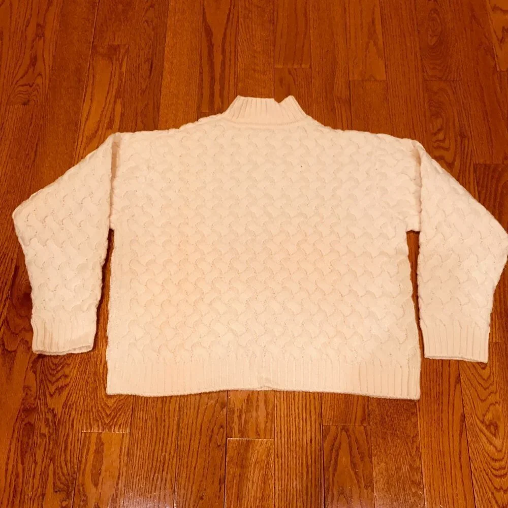Ann Taylor 100% Wool Chucky Cable Knit Sweater Turtleneck Size Large - Picture 4 of 16